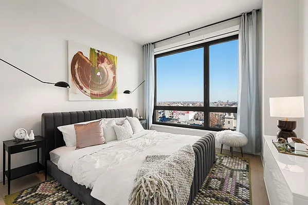 Sold by Nest Seekers International | media 19