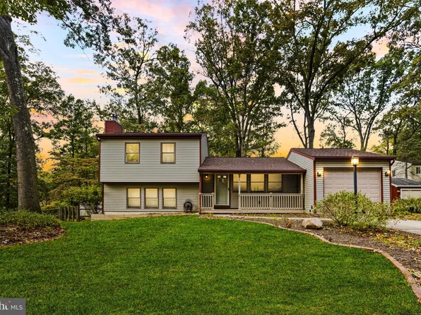 9487 Cameldriver Ct, Columbia, MD 21045