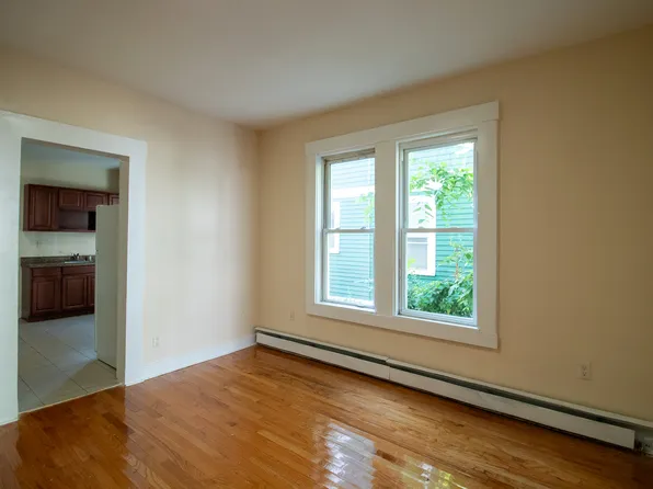 373-1A Blatchley Ave, New Haven, CT