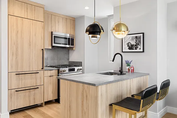 Sold by Nest Seekers International | media 21