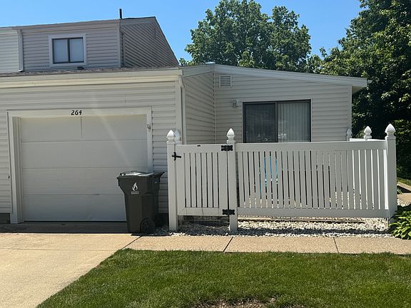 5th image of 264 Deepwood Dr