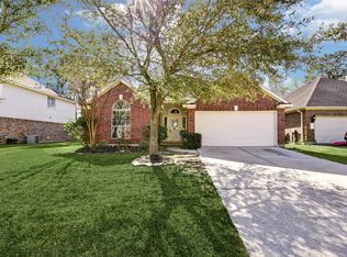 8323 Cove Timbers Ln, Tomball, TX 77375