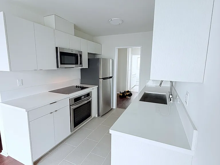 11520 Wyoming Ave #2 — Photo 8
