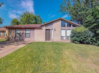 1210 S Dexter Dr, College Station, TX 77840