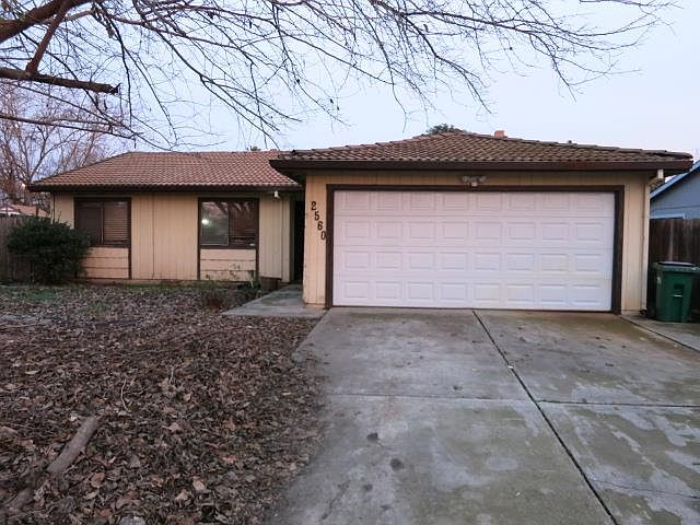 1st image of 2560 Pemberton Ct