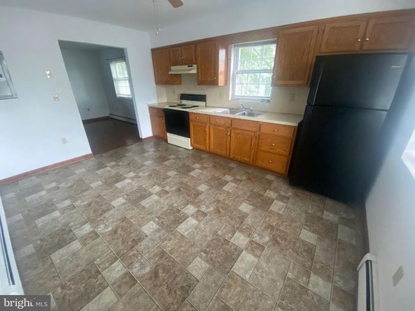 622 Terrace St APT 1R
