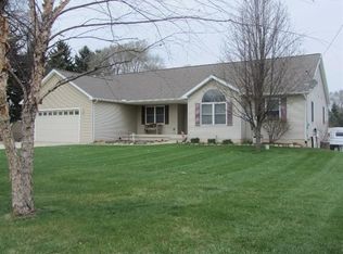 1032 Sheridan Ln, Clinton, MI 49236