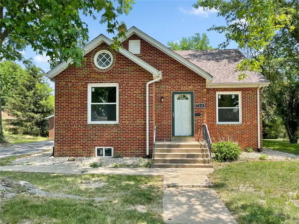 7215 W A St, Belleville, IL 62223