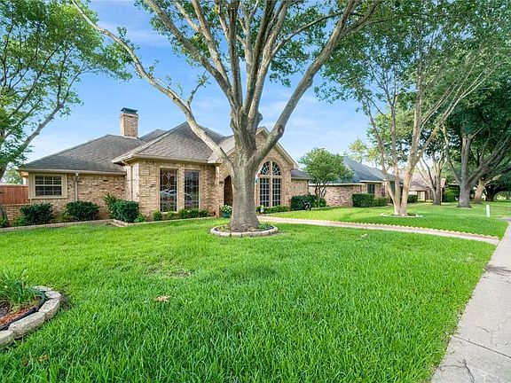 3rd image of 1529 Cobblestone Dr