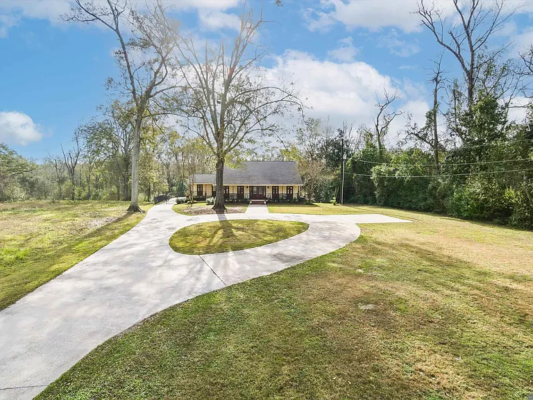 6414 Highland Rd — Photo 3