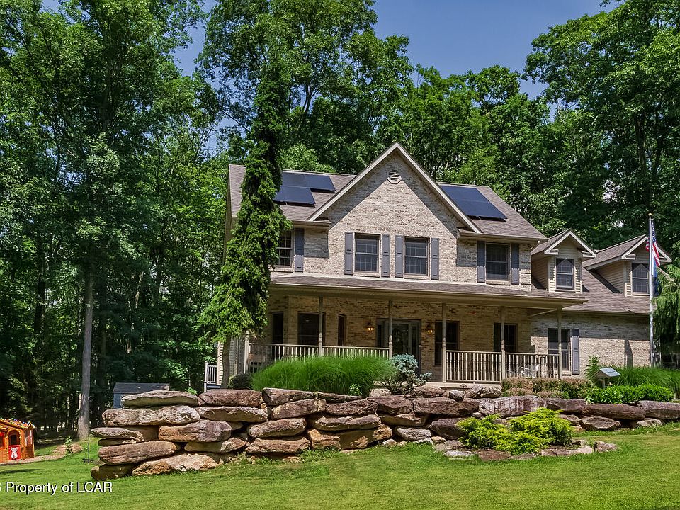 1st image of 26 Muskegon Cir