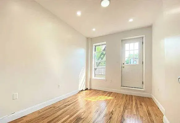 Rented by Brooklyn Property Group LLC | media 16