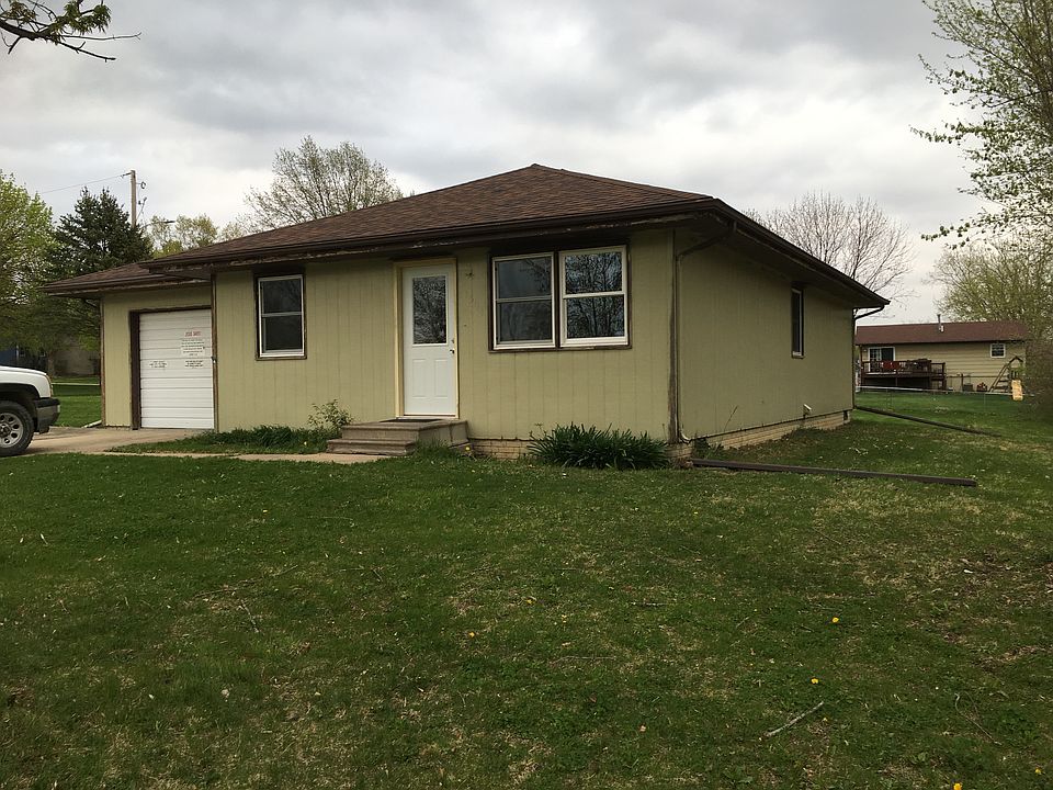 Great lot. New paint 