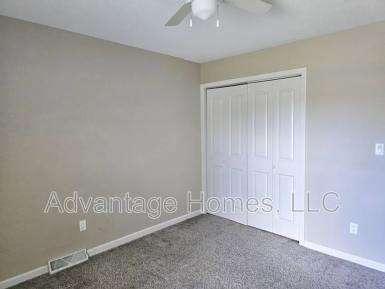421-423 N Marion St #423 N MARION ST — Photo 8