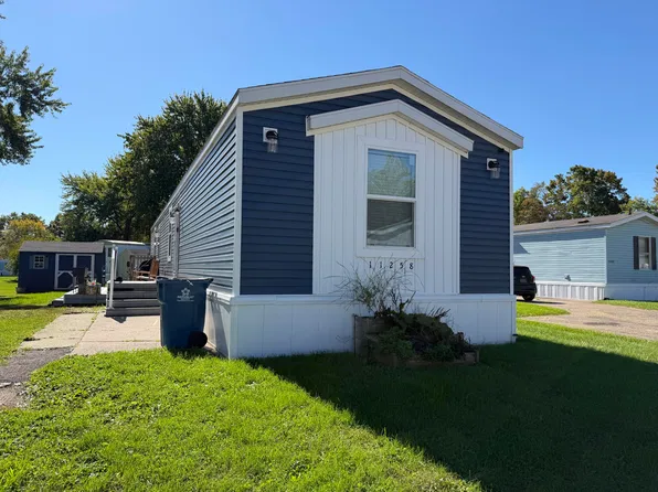 11258 Greenfield Dr, Galesburg, MI 49053