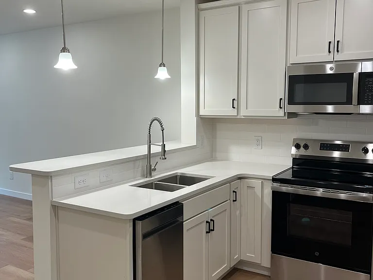 538 Lake Ave — Photo 5