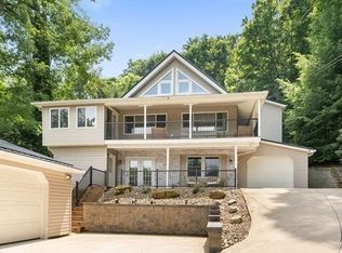 155 Cheyenne Trl, Malvern, OH 44644
