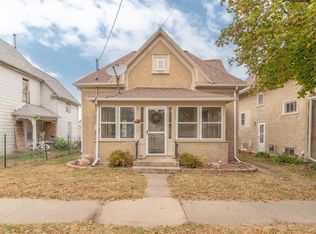 536 Newton St, Waterloo, IA 50703