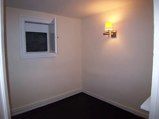 Rented by Sotheby's International Realty | media 22