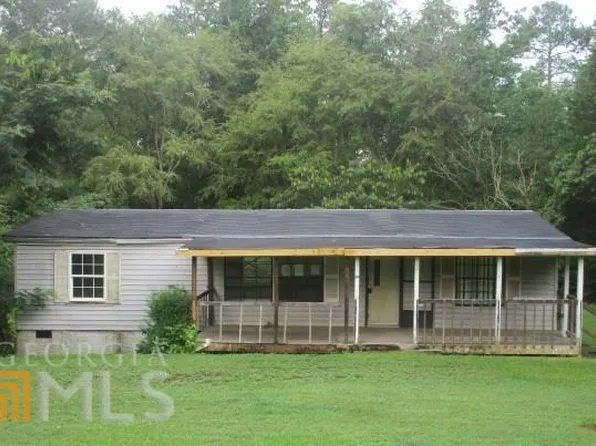 18 Westwood Ct, Griffin, GA 30223