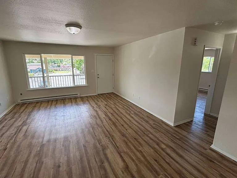 320 North St #330 — Photo 9