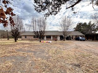 2522 W Hartford Rd, Hartford, AR 72938