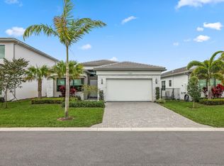 17207 Windy Pointe Ln, Boca Raton, FL 33496