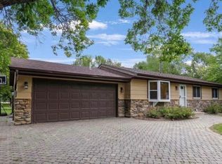 5310 Summer St SE, Prior Lake, MN 55372