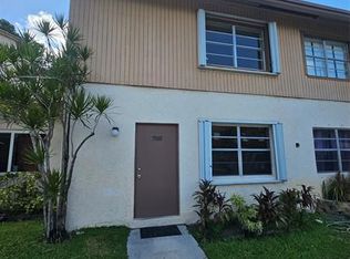 7569 W Sunrise Blvd, Plantation, FL 33313