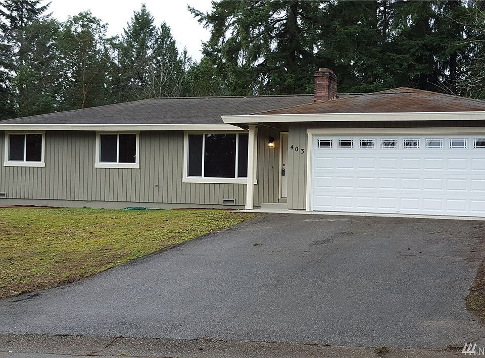 1st image of 403 NE Conifer Dr