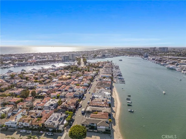 202 Via Cordova, Newport Beach, CA 92663