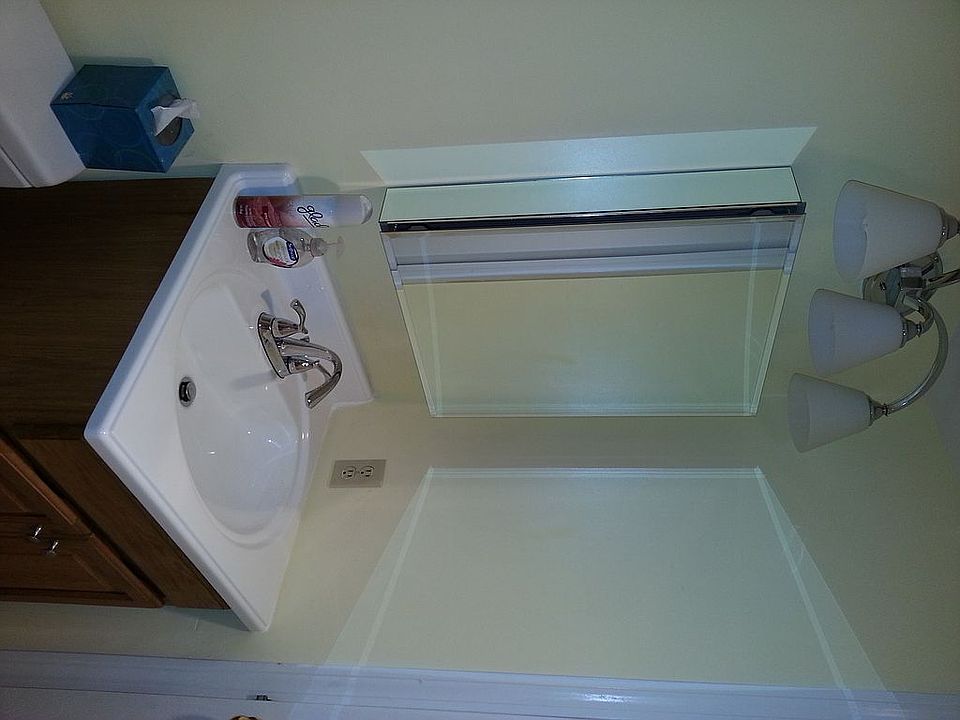 2nd image of 133 Franklin St APT 404