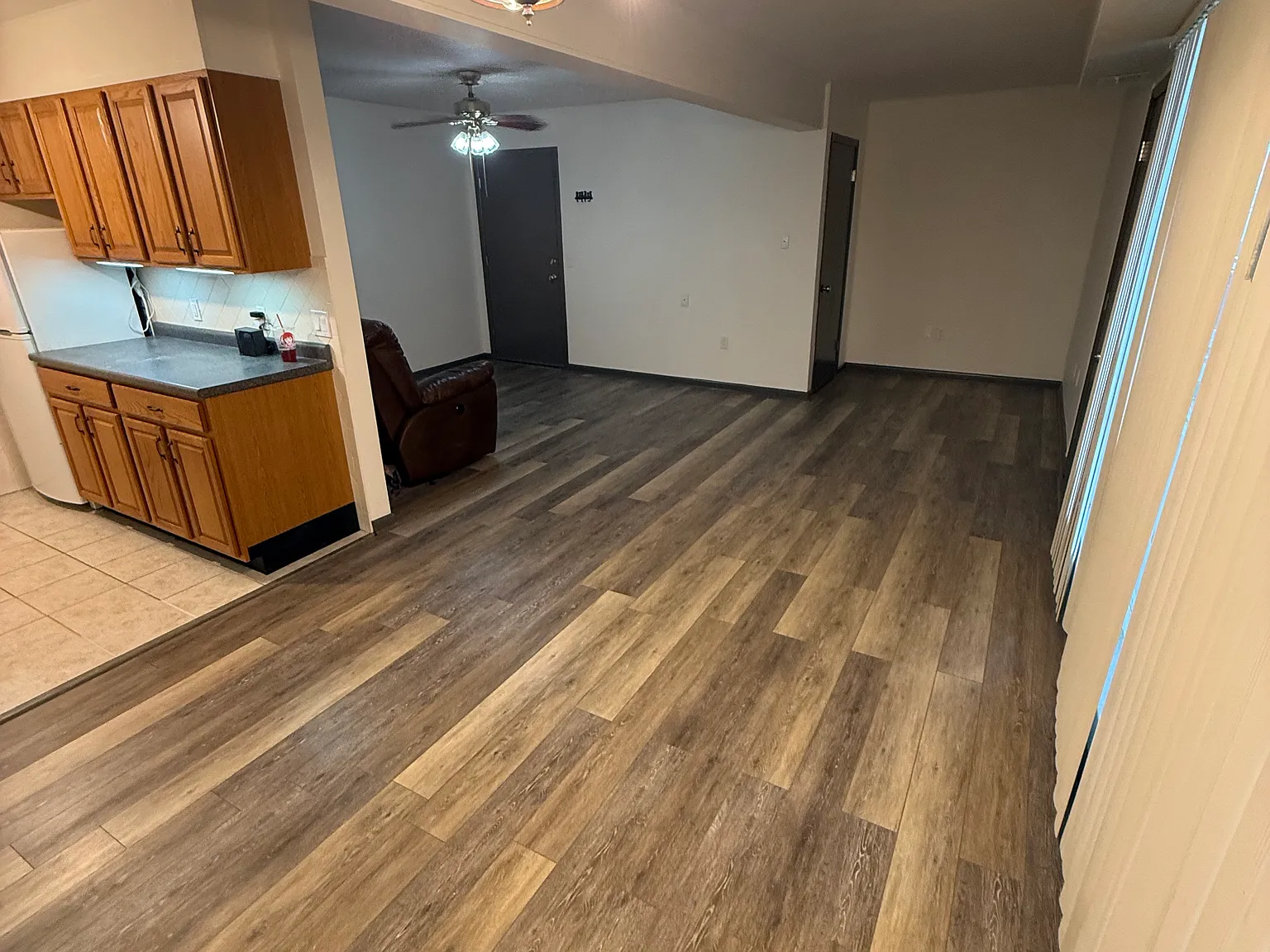 2 bed, 900 sqft, $1,000 — Photo 3