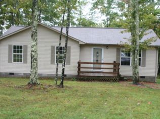 996 Jane Phillips Rd, Oneida, TN 37841