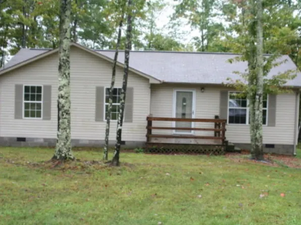 996 Jane Phillips Rd, Oneida, TN 37841