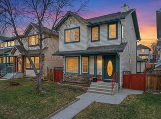 14 E Hidden Ranch Hl NW, Calgary, AB T3A 5X6