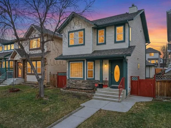 14 E Hidden Ranch Hl NW, Calgary, AB T3A 5X6