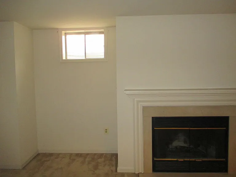 8305 Ridge Crossing Ln — Photo 24