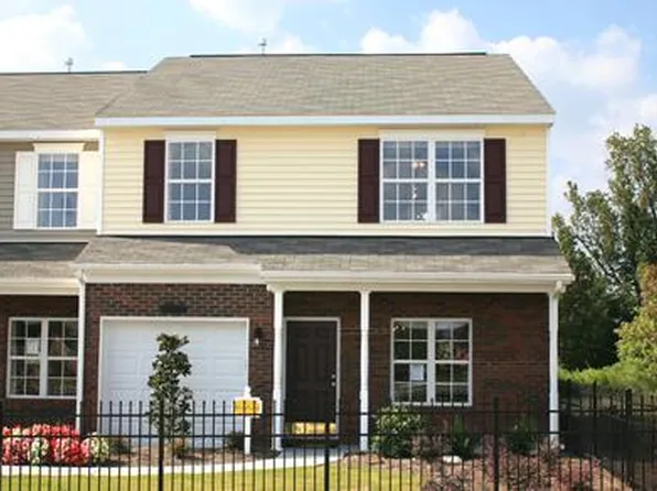 4636 Quinton Ln, Charlotte, NC 28269