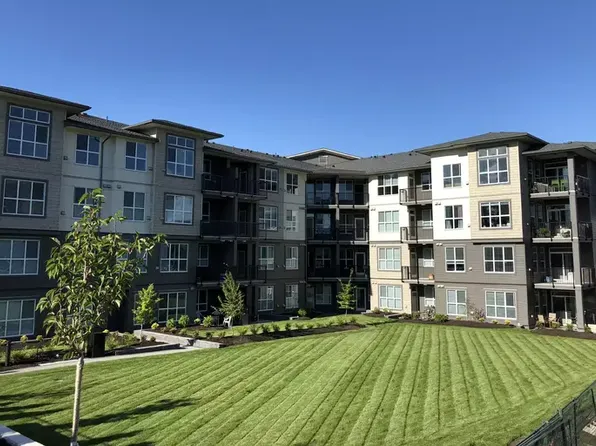 1865 Salton Rd #416, Abbotsford, BC V2S 0J8