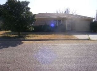 1707 N 12th St, Ballinger, TX 76821