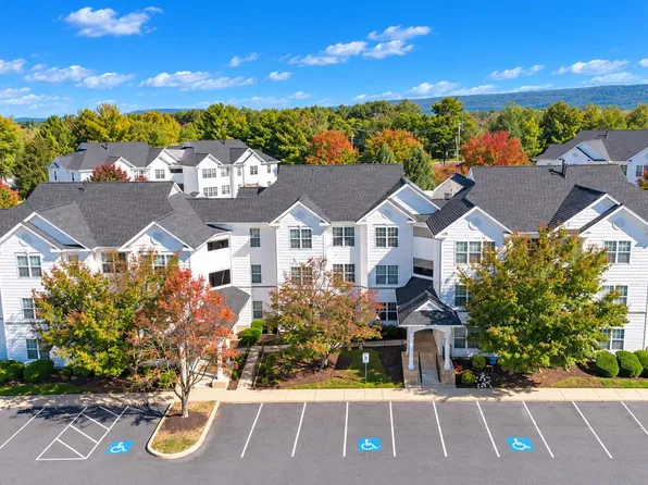 2029 Windsong Dr Unit 3B, Hagerstown, MD 21740