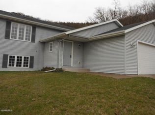 8540 Crocus Ln, Stockton, MN 55988