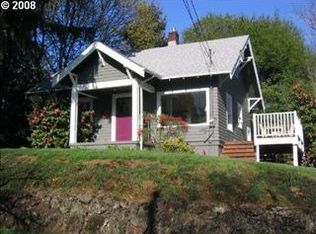 2745 SW Spring Garden St, Portland, OR 97219