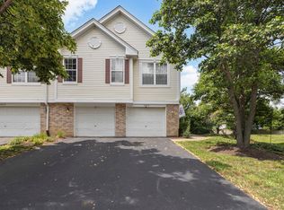 3059 Tangley Oaks Trl, Lisle, IL 60532