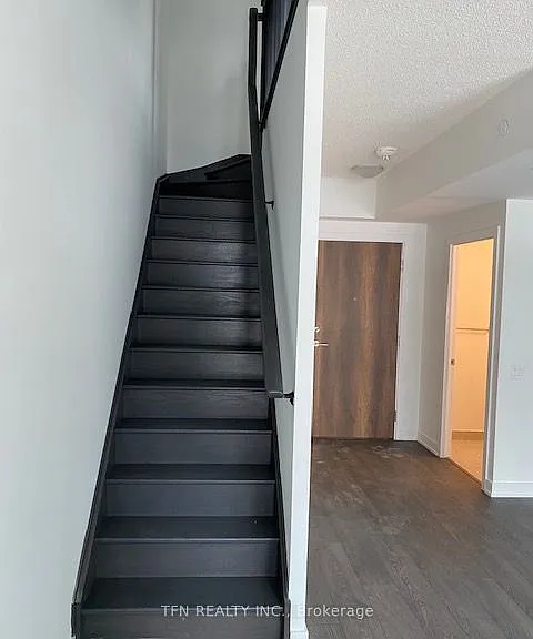 251 Manitoba St #106 — Photo 9