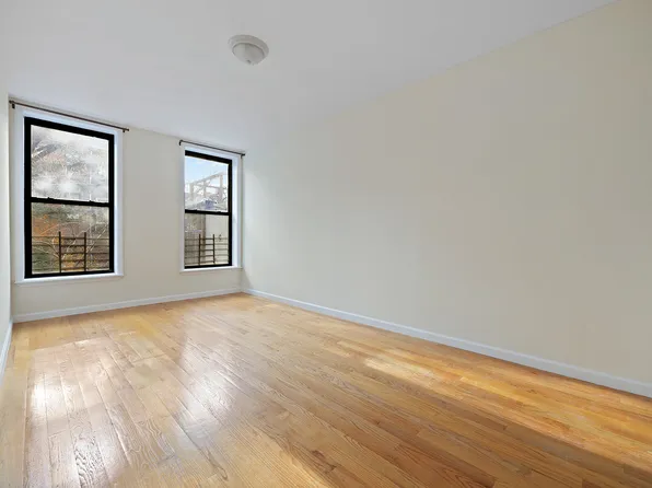 82 Sterling Place image 11 of 17