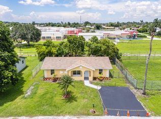 1017 SW Avenue I, Belle Glade, FL 33430