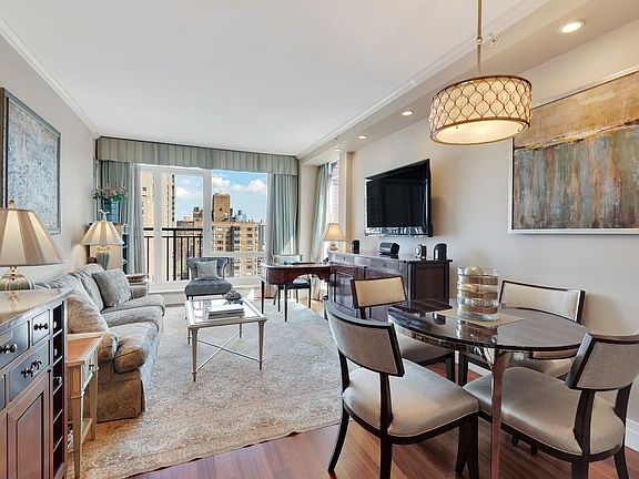 3rd image of 45 Park Ave APT 2103