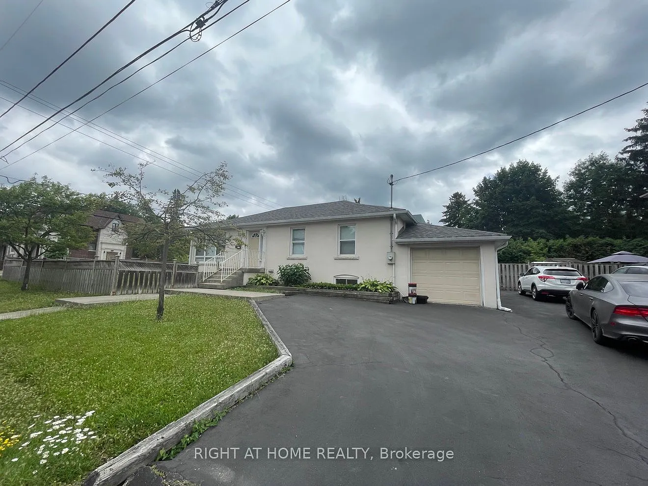 2 bed, $2,300 — Photo 1